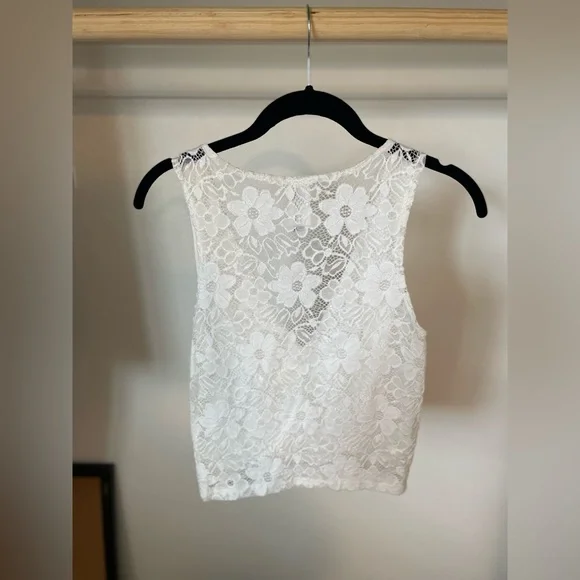 White Lace Tank Top / Crop Top - Picture 2 of 4